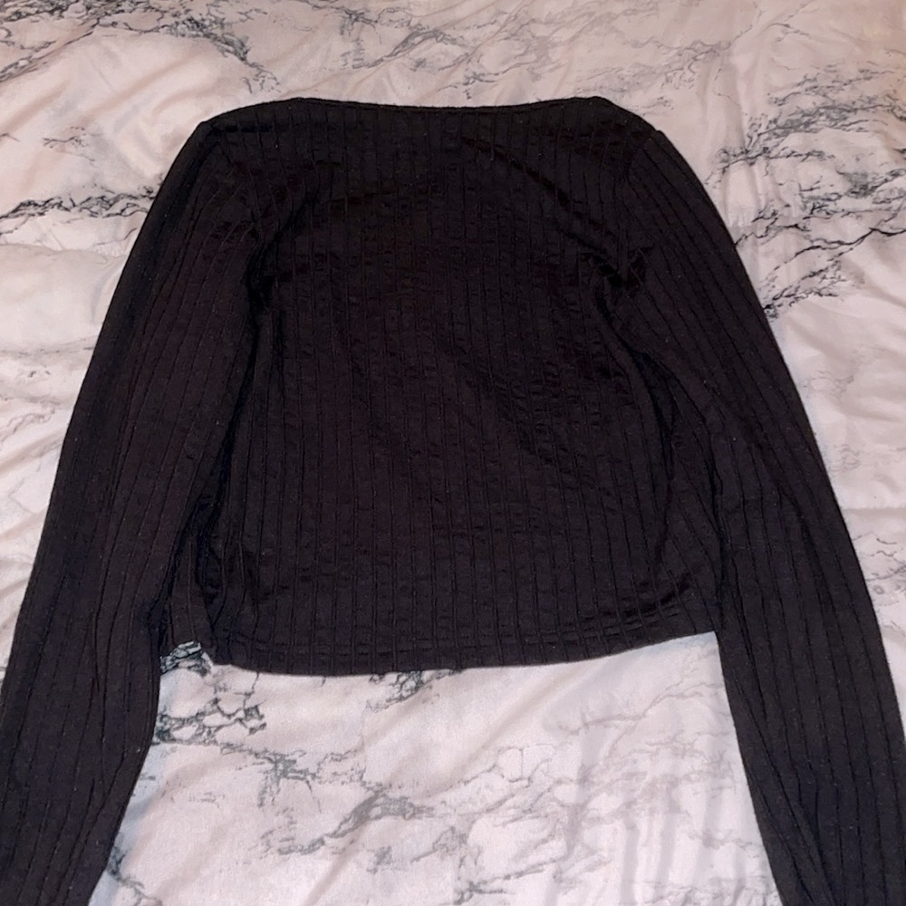 Cardigan - Picture 2 of 4